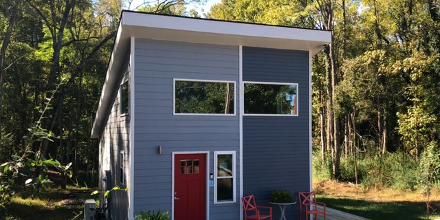 tiny house north carolina modern style the newest tiny home built in northwest charlotte nc tinyhouse development causing big trouble north carolina tiny house north carolina modern style the newest tiny home built in northwest charlotte nc tinyhouse development causing big trouble north carolina